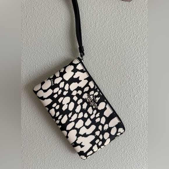 Coach Black and White Wristlet - Picture 1 of 5